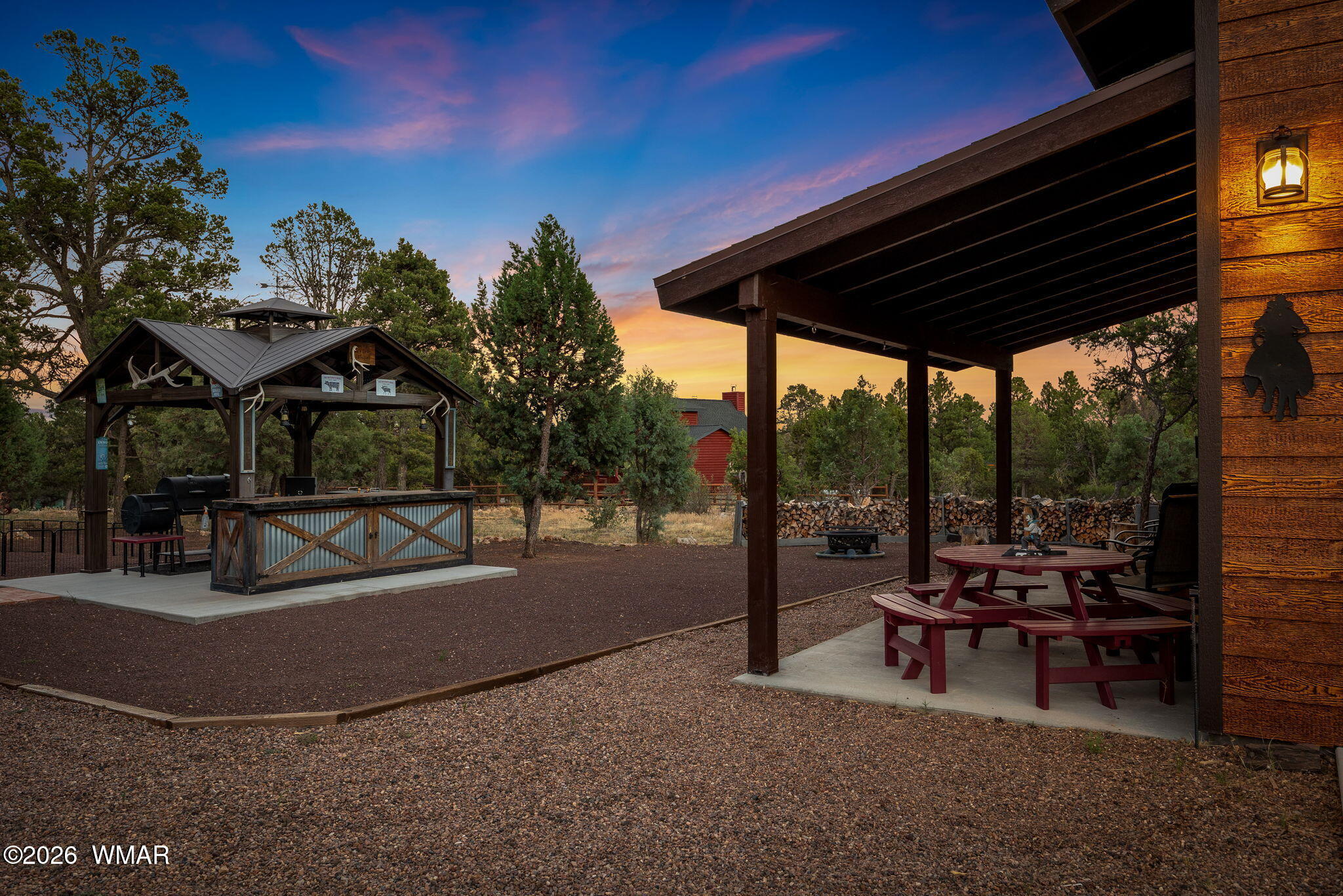 2207 4 Point Circle Overgaard, AZ 85933 - Photo 3 of 48