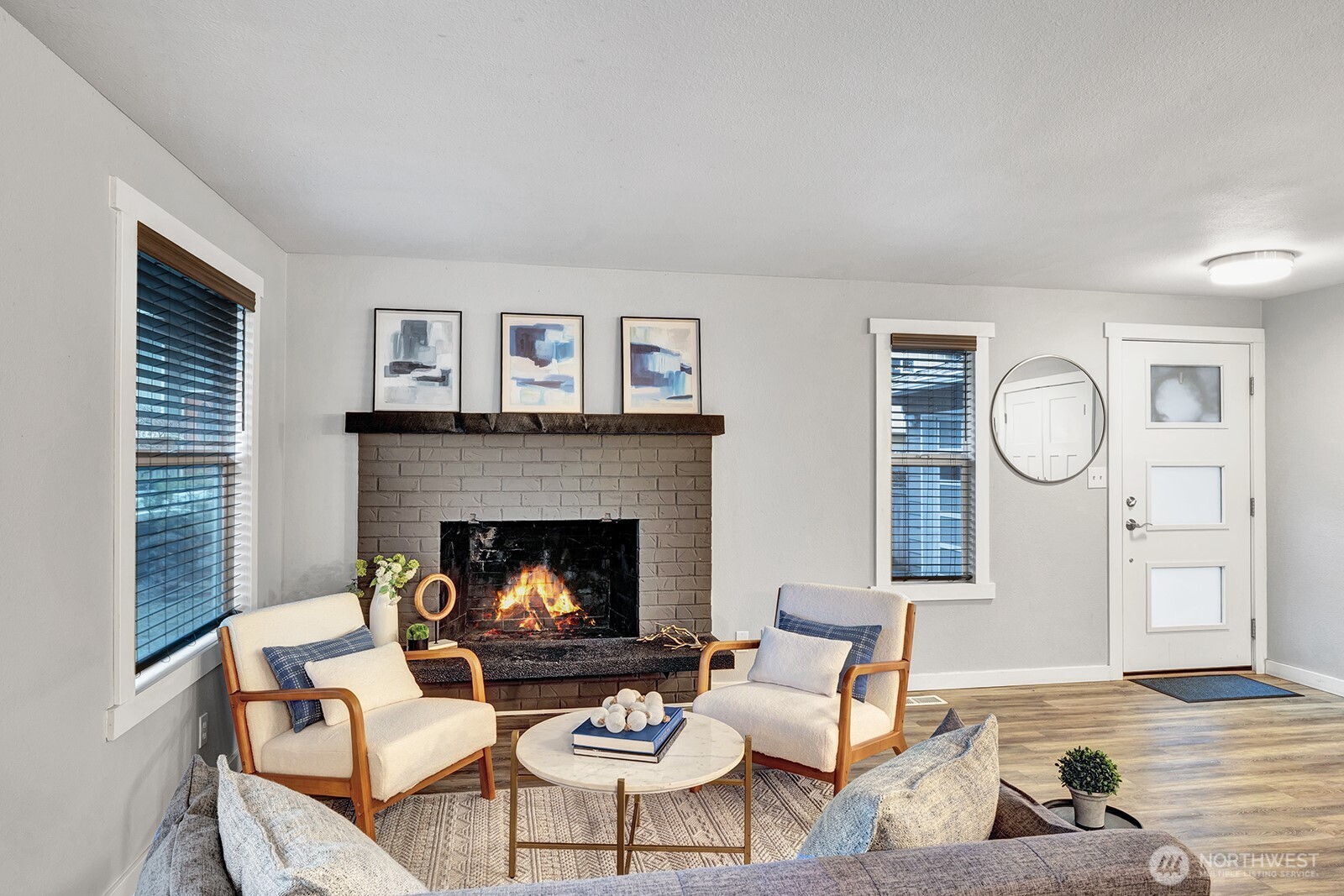 7843 Northeast 146th Street Kenmore, WA 98028 - Photo 5 of 17