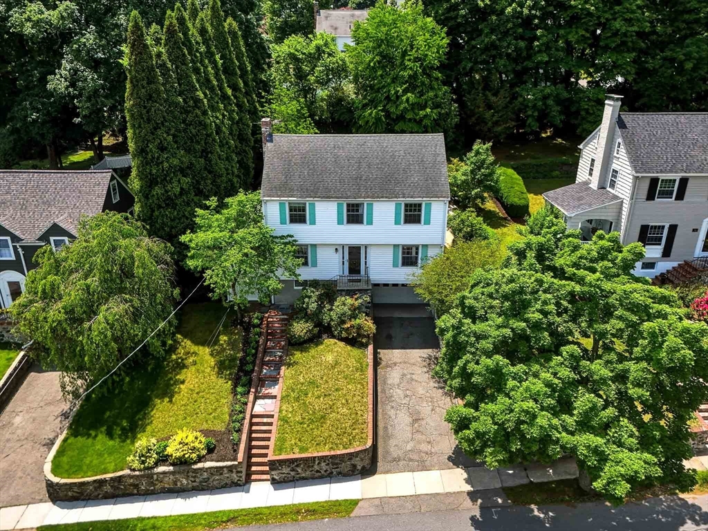 10 Radcliffe Road Belmont, MA 02478 - Photo 4 of 41