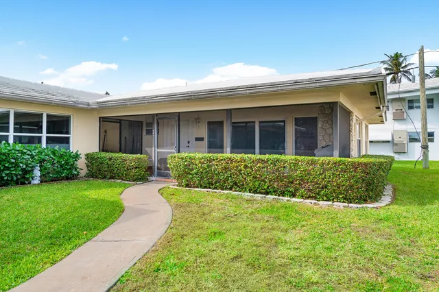 $2,800 | 2757 Northeast 29th Avenue, Unit 2, Lighthouse Point, FL 33064