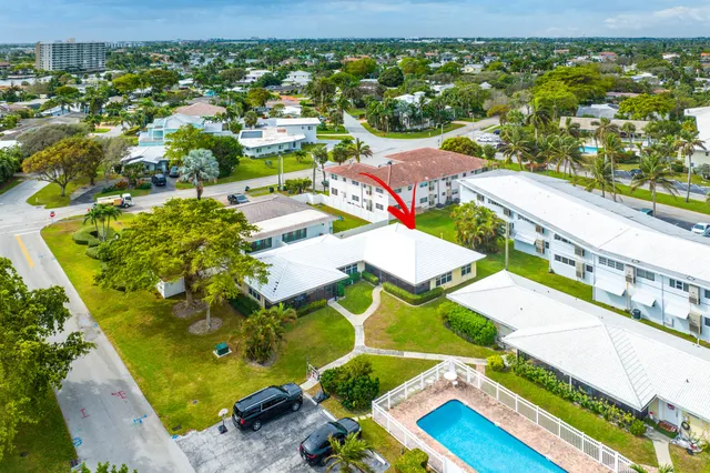 $2,800 | 2757 Northeast 29th Avenue, Unit 2, Lighthouse Point, FL 33064