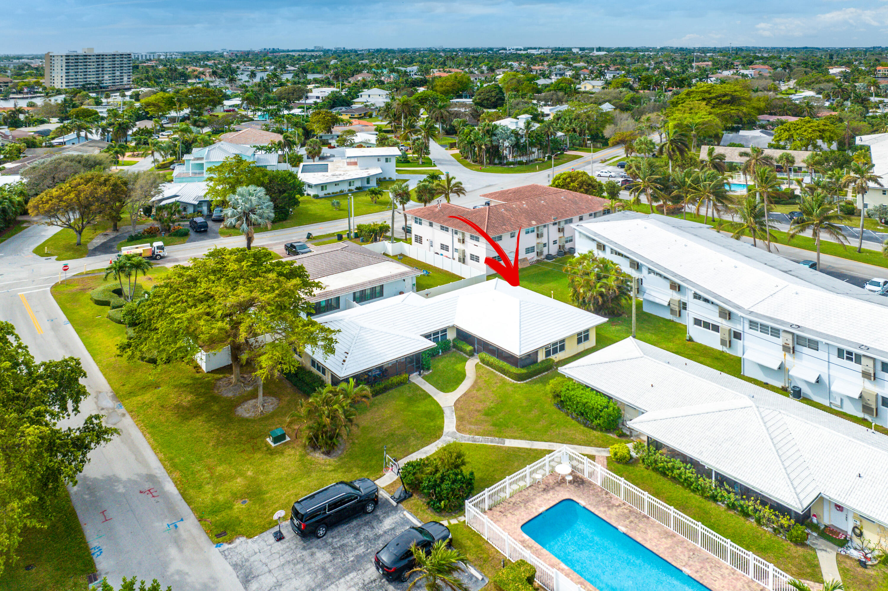 2757 Northeast 29th Avenue, Unit 2 Lighthouse Point, FL 33064 - Photo 22 of 29 an aerial view of residential houses with outdoor space