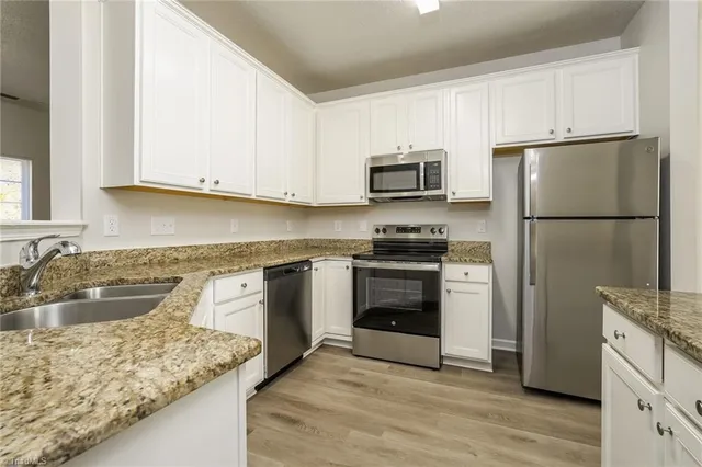 $2,140 | 1112 Highstone Drive, Greensboro, NC 27406