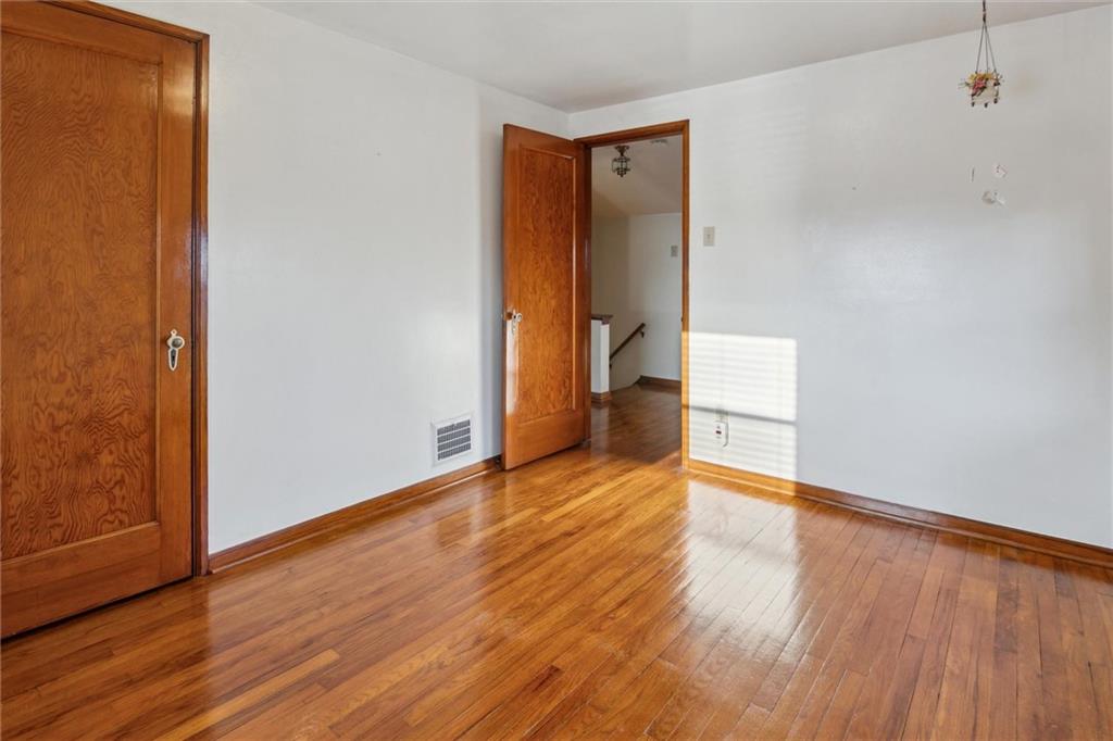 3813 Rural Court West Pittsburgh, PA 15221 - Photo 18 of 31 Gallery Image 18
