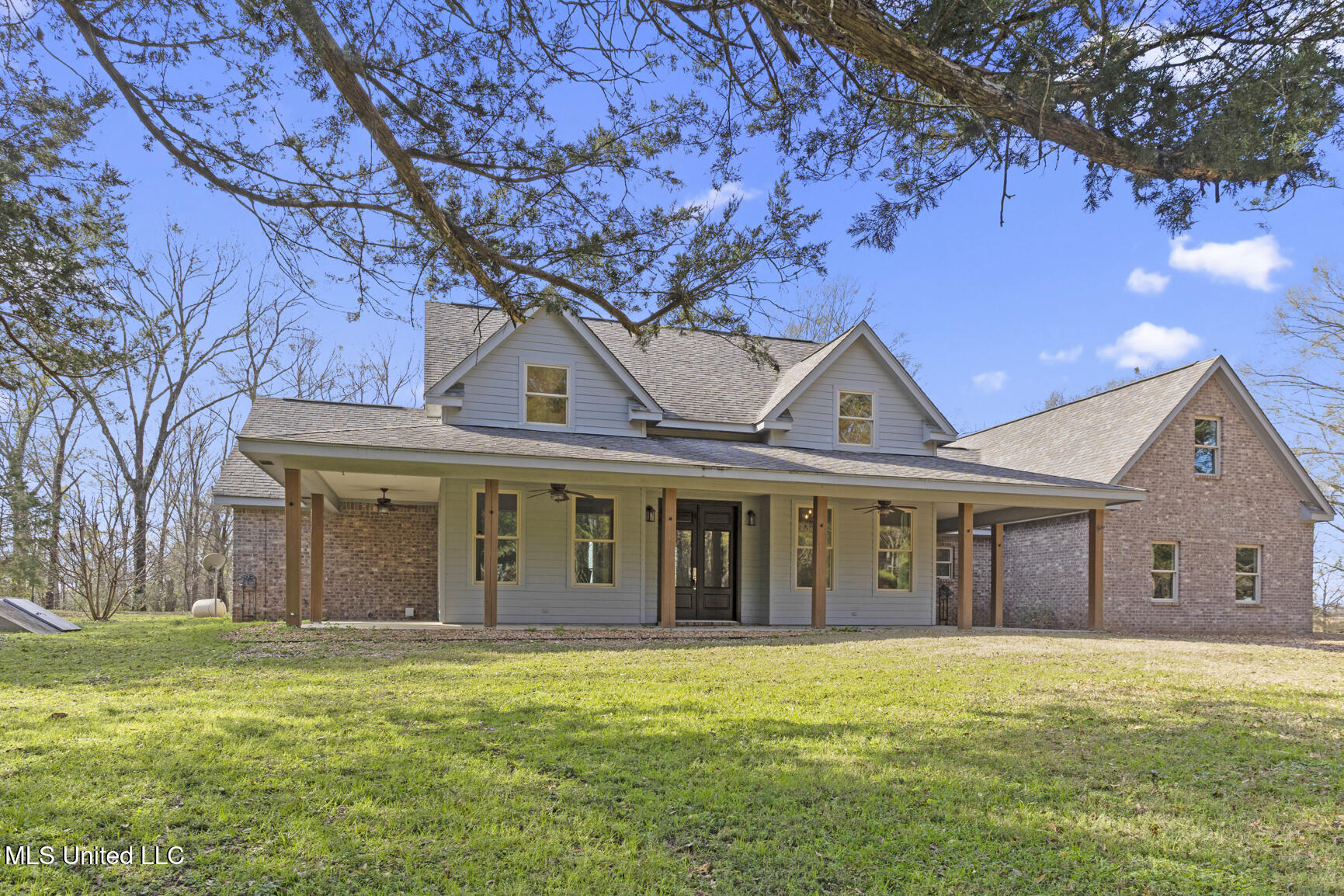236 Childress Lane Flora, MS 39071 - Photo 2 of 51 236 Childress Lane-3