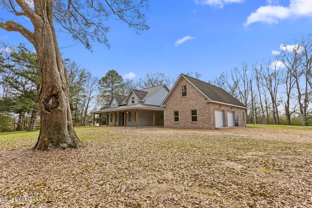$725,000 | 236 Childress Lane, Flora, MS 39071