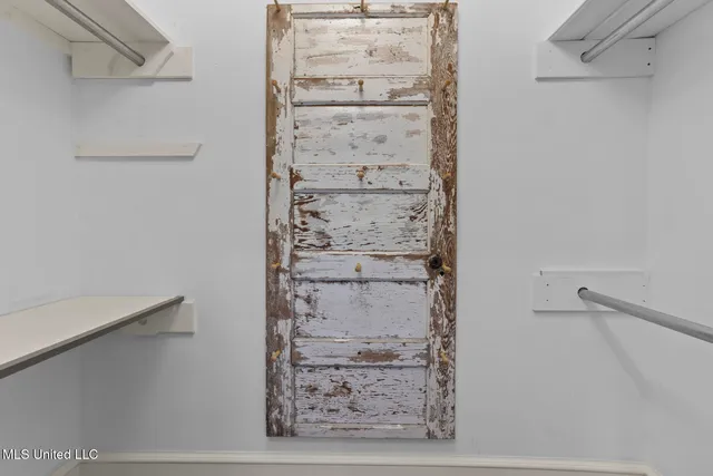 $725,000 | 236 Childress Lane, Flora, MS 39071