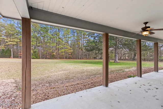 $725,000 | 236 Childress Lane, Flora, MS 39071