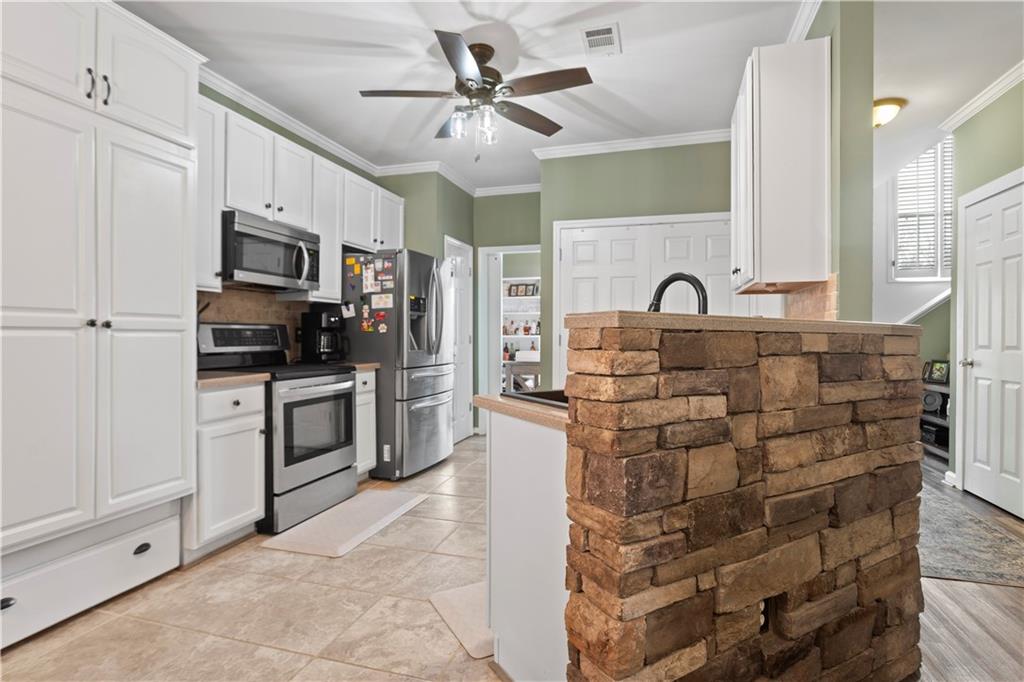 2156 Raccoon Court Villa Rica, GA 30180 - Photo 13 of 40
