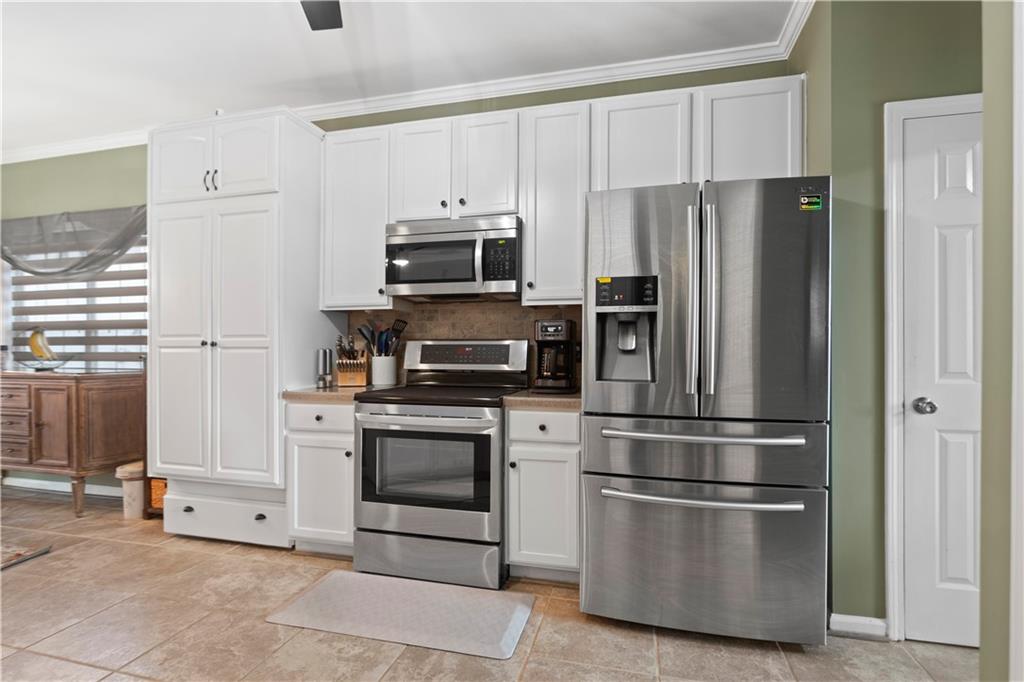 2156 Raccoon Court Villa Rica, GA 30180 - Photo 15 of 40