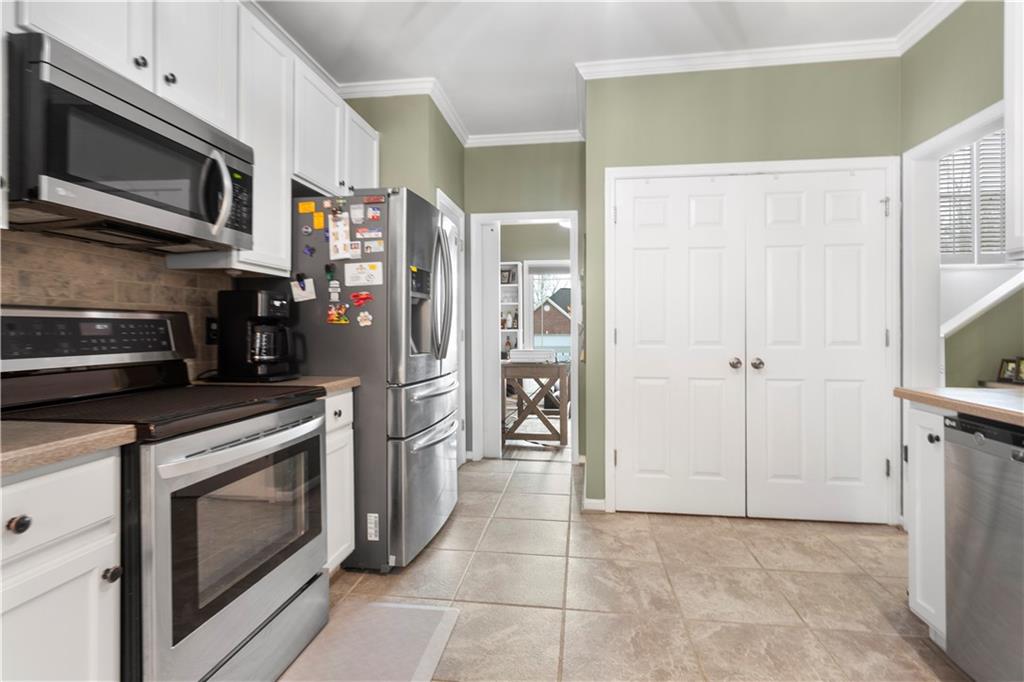 2156 Raccoon Court Villa Rica, GA 30180 - Photo 16 of 40