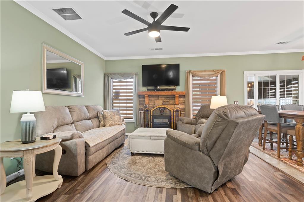 2156 Raccoon Court Villa Rica, GA 30180 - Photo 9 of 40