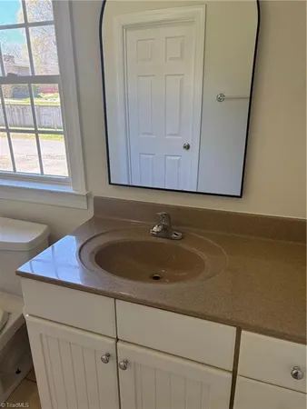 $289,000 | 1075 Highway 64, Mocksville, NC 27028