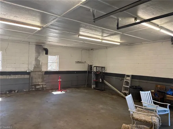 $289,000 | 1075 Highway 64, Mocksville, NC 27028