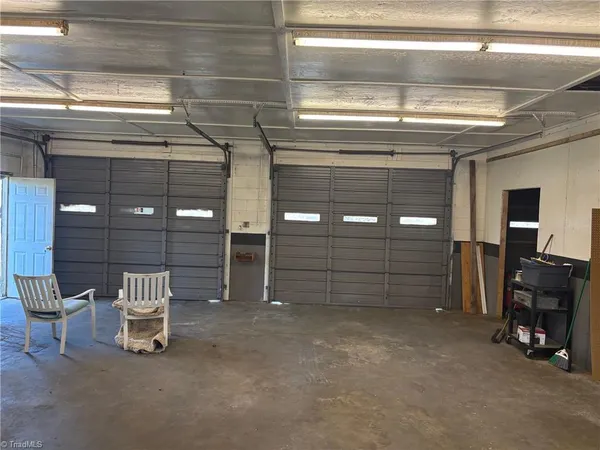 $289,000 | 1075 Highway 64, Mocksville, NC 27028