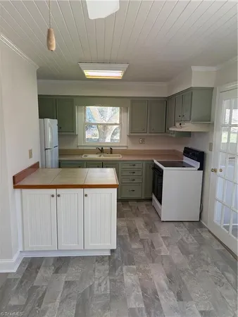 $289,000 | 1075 Highway 64, Mocksville, NC 27028