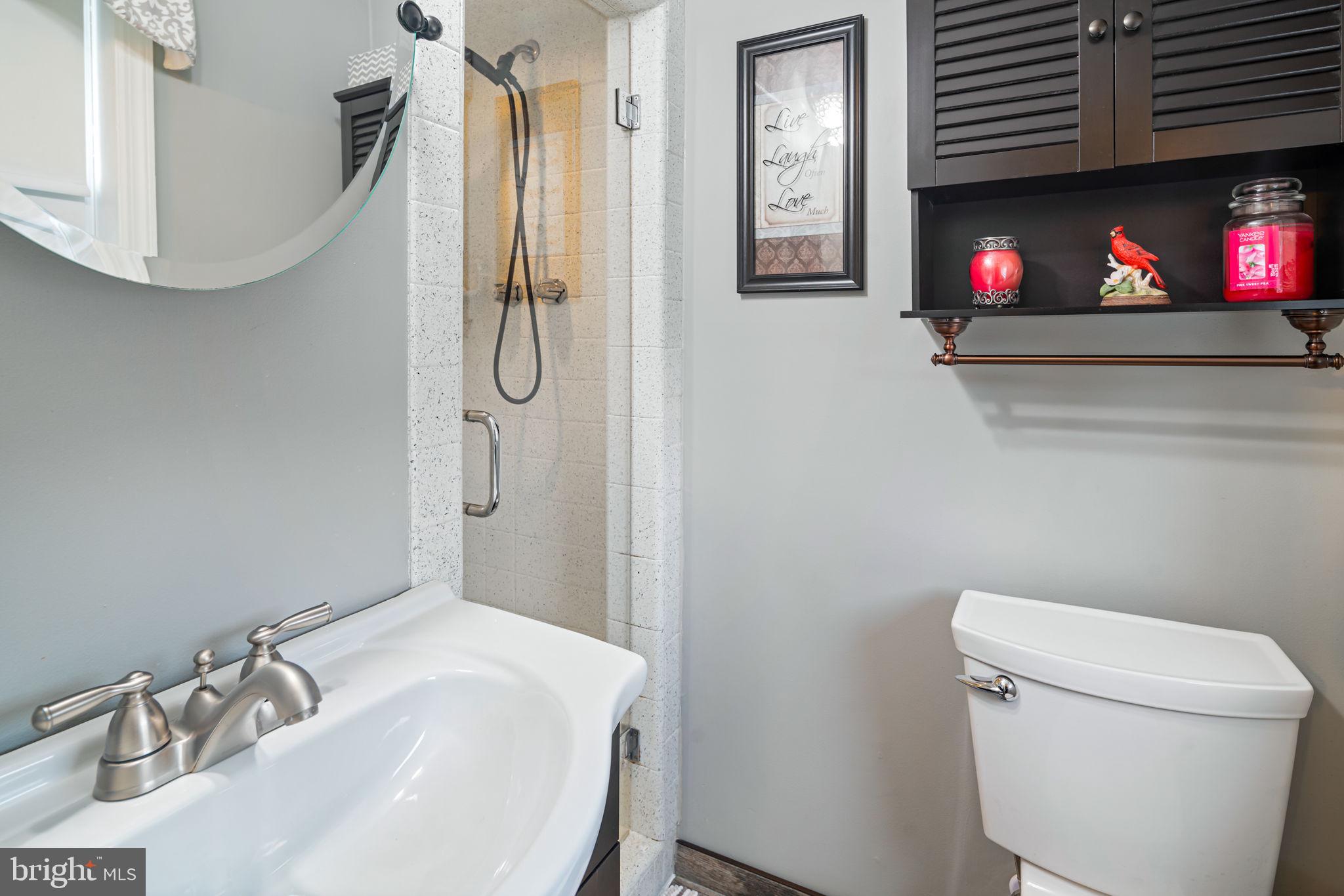 9958 Woodfern Road Philadelphia, PA 19115 - Photo 13 of 30 Primary Bathroom too!