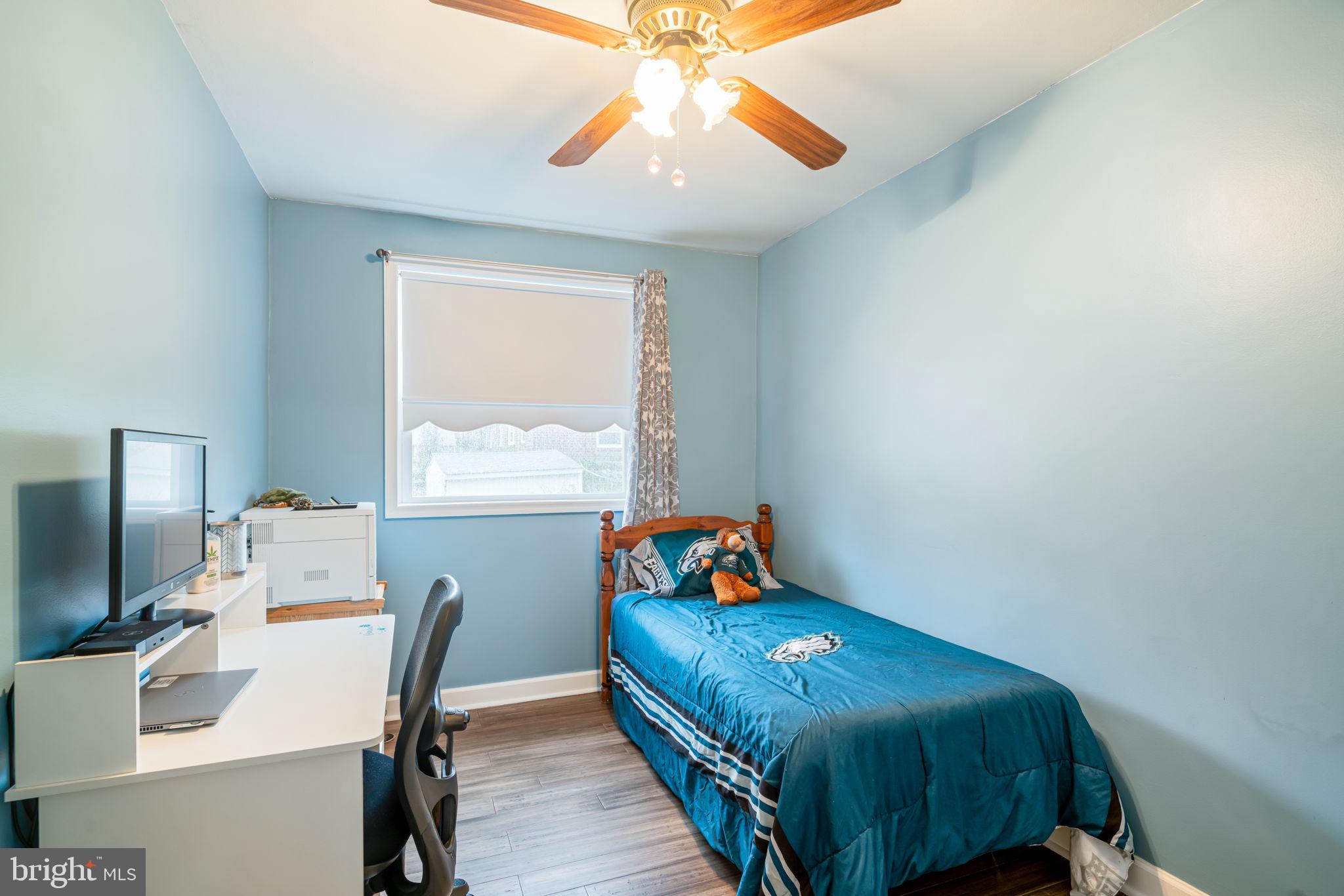 9958 Woodfern Road Philadelphia, PA 19115 - Photo 18 of 30 BR#3 is bright & ready