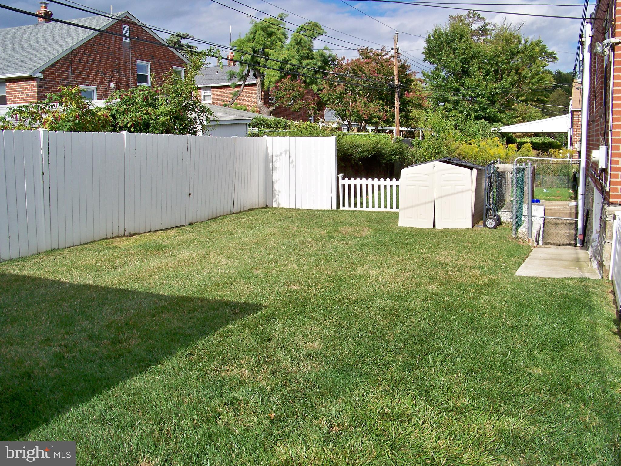 9958 Woodfern Road Philadelphia, PA 19115 - Photo 29 of 30 Rear Yard Space
