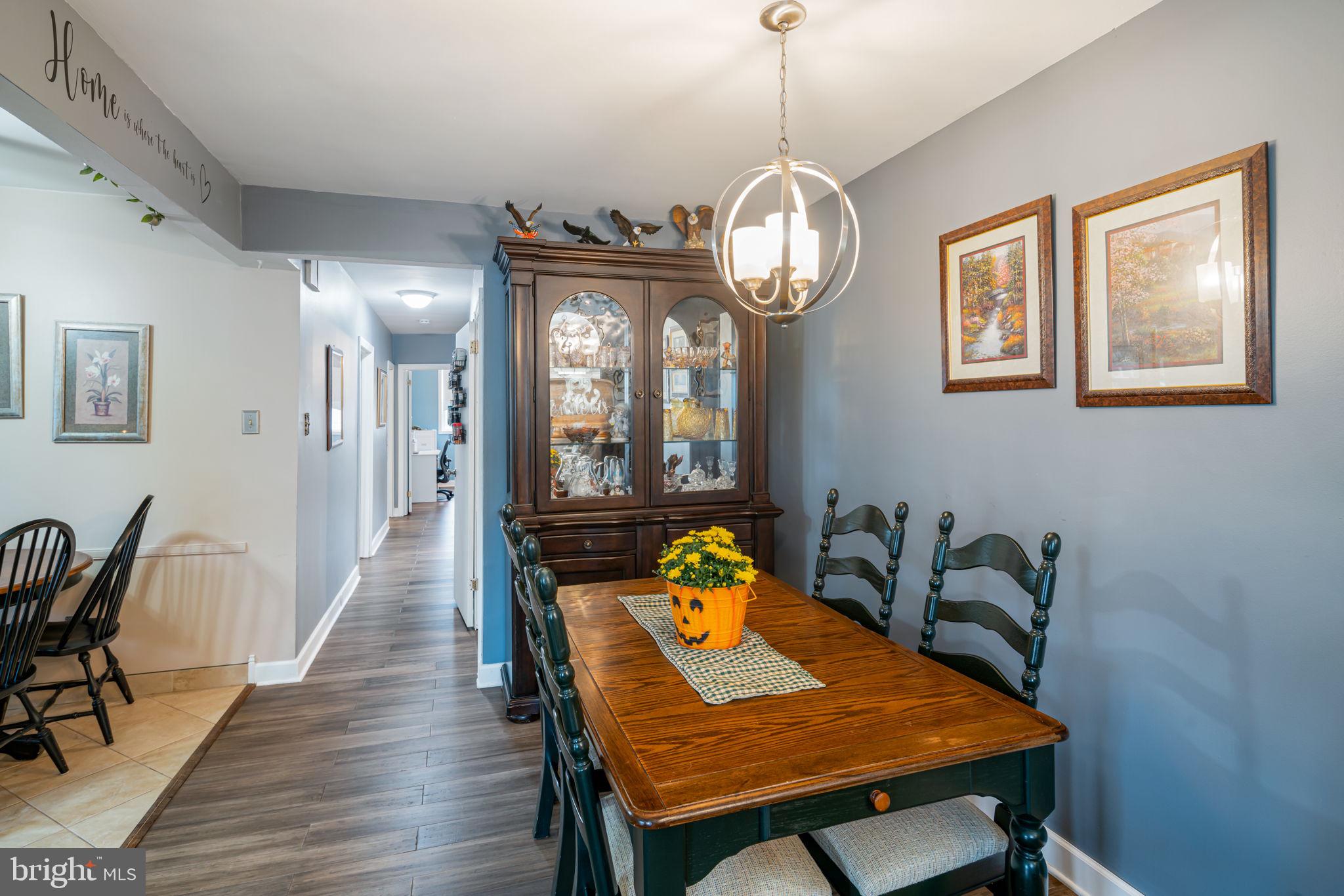9958 Woodfern Road Philadelphia, PA 19115 - Photo 8 of 30 Formal Dining Area