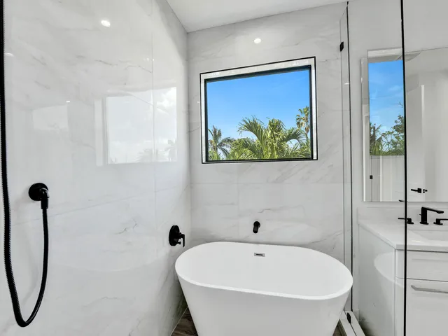 $1,349,000 | 130 East Hart Street, Lantana, FL 33462