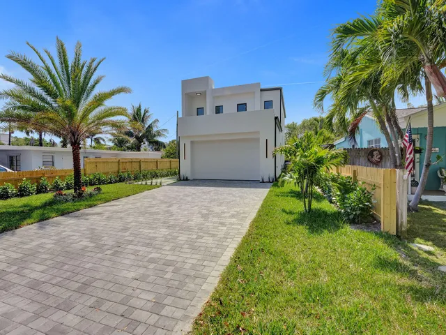 $1,349,000 | 130 East Hart Street, Lantana, FL 33462