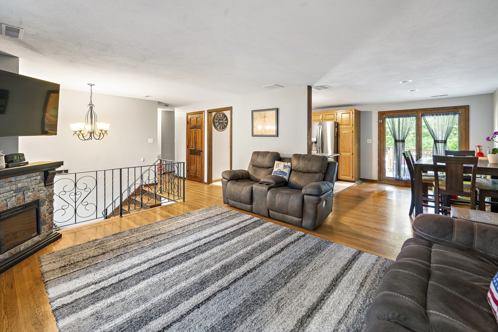 30 Northgate Road Tewksbury, MA 01876 - Photo 11 of 35 Gallery Image 11