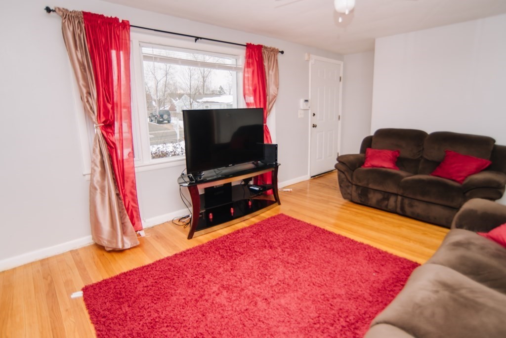 150 Slater Avenue Springfield, MA 01119 - Photo 16 of 36 Gallery Image 16