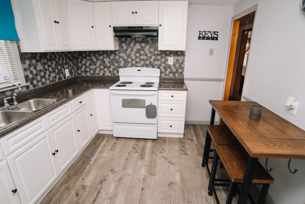 150 Slater Avenue Springfield, MA 01119 - Photo 8 of 36 Gallery Image 8