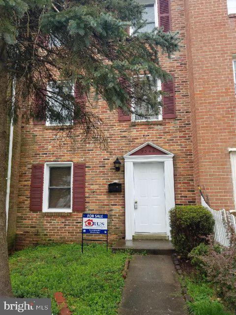 9348 Taney Road Manassas, VA 20110 - Photo 1 of 16 Front
