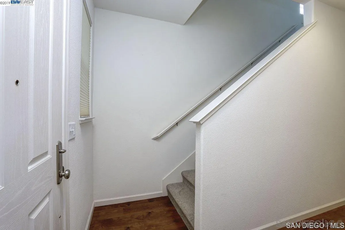 75 Middleton Place Hayward, CA 94544 - Photo 12 of 36