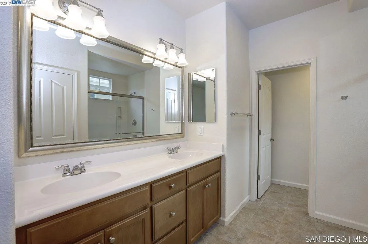 75 Middleton Place Hayward, CA 94544 - Photo 26 of 36