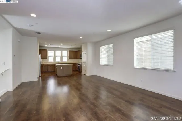 $1,150,000 | 75 Middleton Place, Hayward, CA 94544