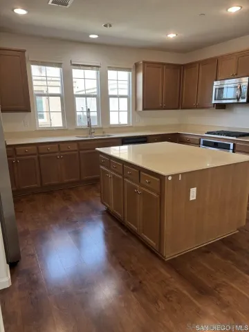 $1,150,000 | 75 Middleton Place, Hayward, CA 94544