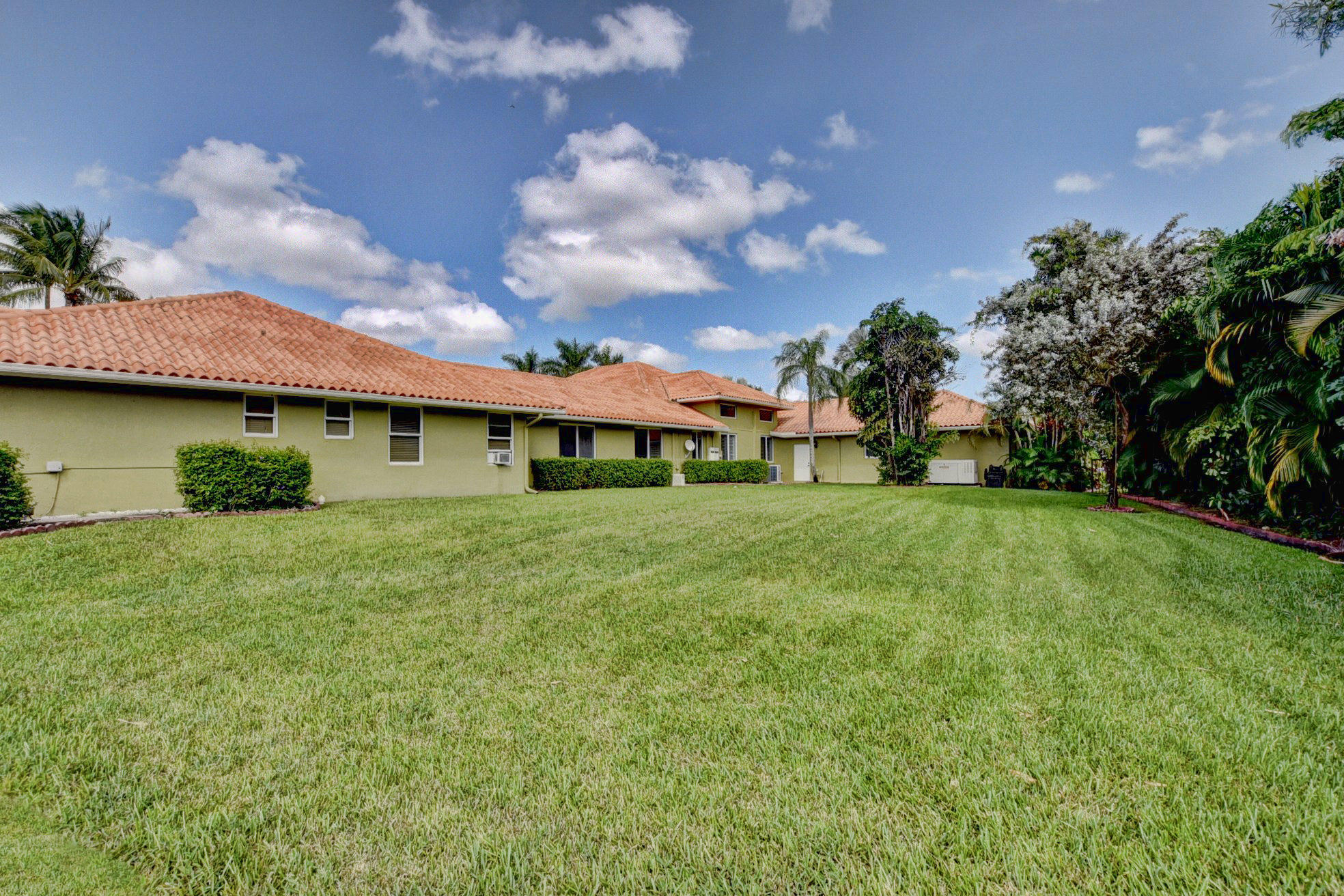 16121 Rio Del Sol Delray Beach, FL 33446 - Photo 58 of 78 83_dsc_1308_09_10_11_12