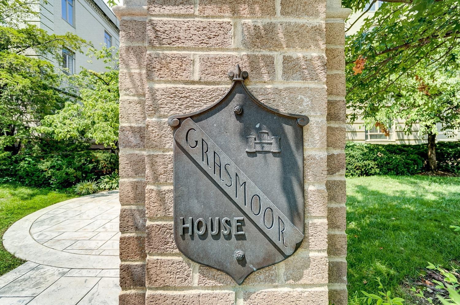2376 Madison Road, Unit 51 Cincinnati, OH 45208 - Photo 3 of 47 Gallery Image 3