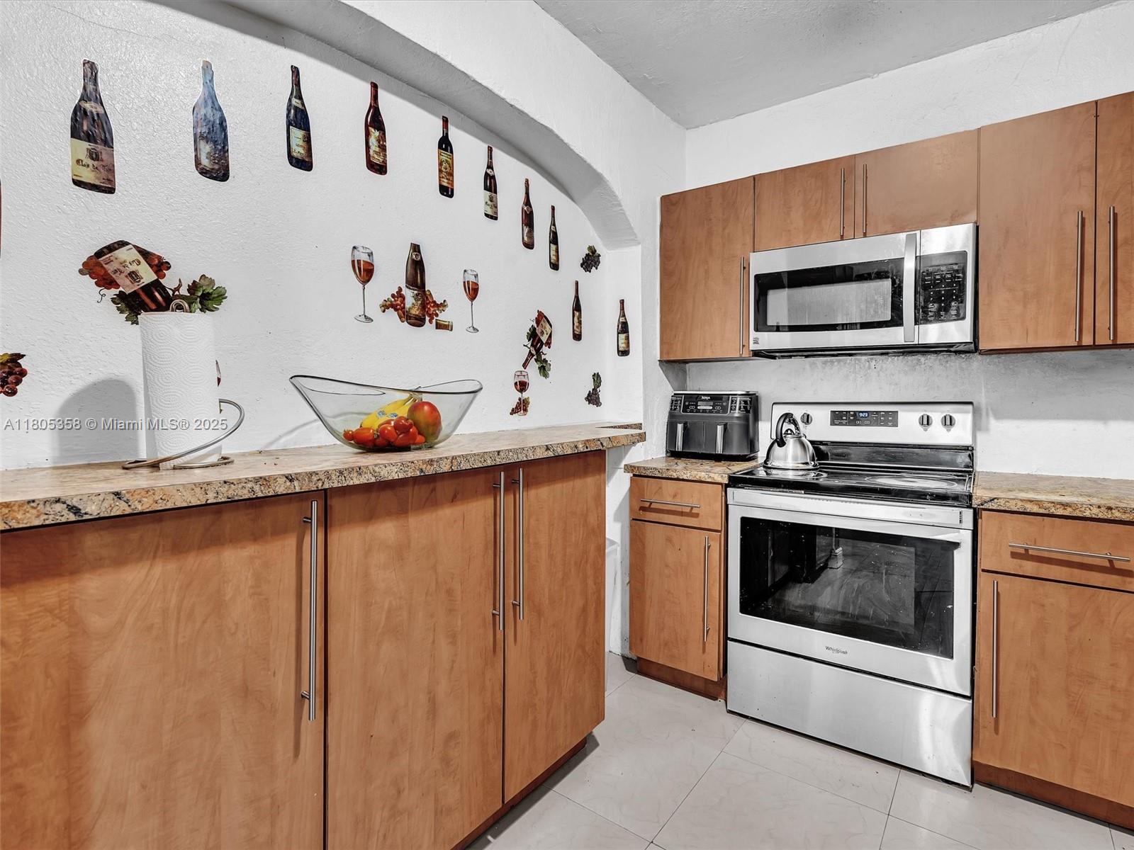 10775 Southwest 217th Street Miami, FL 33170 - Photo 7 of 24 Gallery Image 7