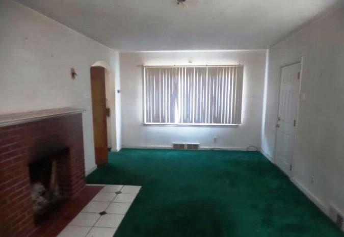 744 Golf Course Road Aliquippa, PA 15001 - Photo 3 of 10 Gallery Image 3