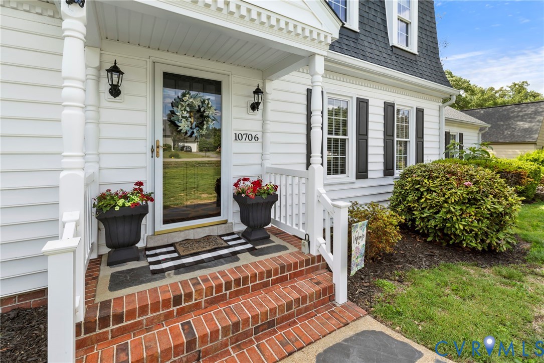10706 Lunswood Road Chester, VA 23831 - Photo 5 of 33