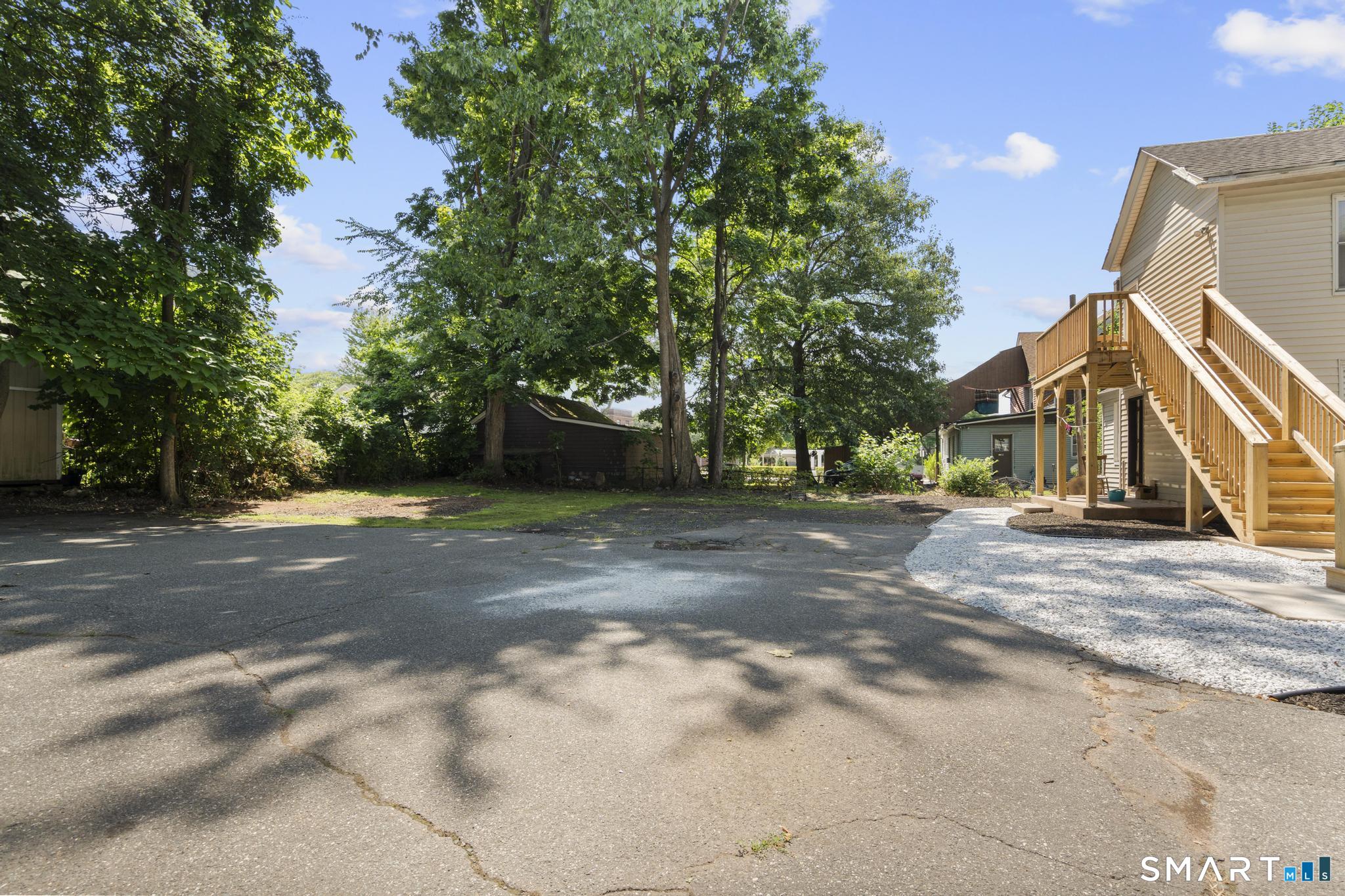 106 Birch Street, Unit 7 Manchester, CT 06040 - Photo 16 of 17
