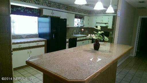 492 Wesley Road Green Cove Springs, FL 32043 - Photo 3 of 48 1401206199776