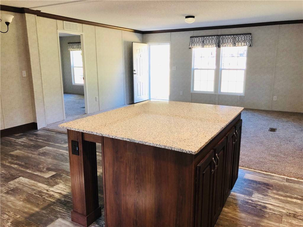 404 Crossfire Lane Seneca, SC 29678 - Photo 9 of 22 Gallery Image 9
