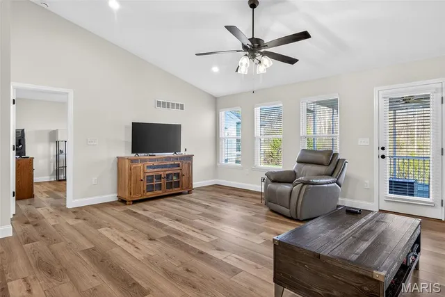 $395,000 | 422 Harry Truman Court, Festus, MO 63028