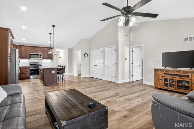 $395,000 | 422 Harry Truman Court, Festus, MO 63028