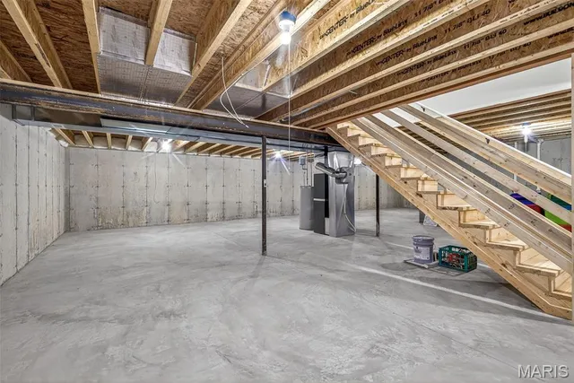 $395,000 | 422 Harry Truman Court, Festus, MO 63028