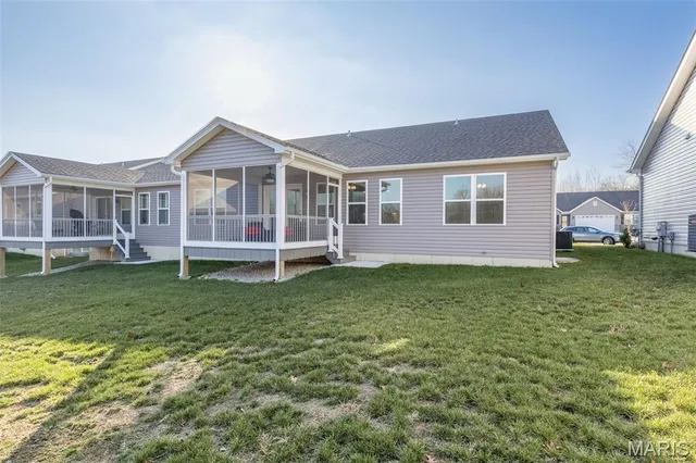 $395,000 | 422 Harry Truman Court, Festus, MO 63028