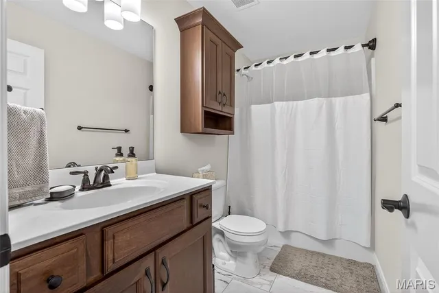 $395,000 | 422 Harry Truman Court, Festus, MO 63028