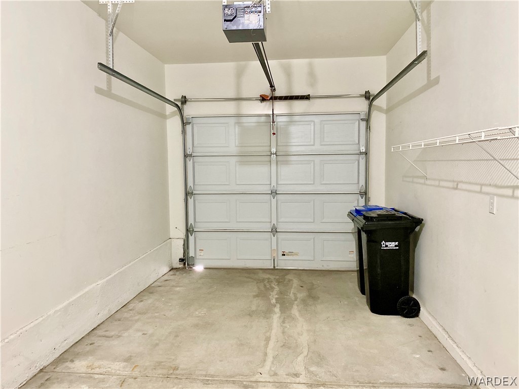 3171 Partridge Run Street Laughlin, NV 89029 - Photo 32 of 36 a view of a garage