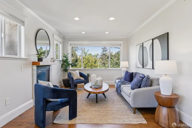 $995,000 | 165 West MacArthur Boulevard, Oakland, CA 94611