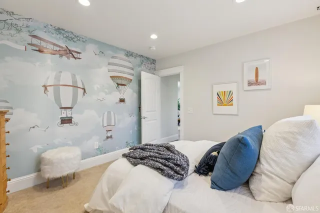 $995,000 | 165 West MacArthur Boulevard, Oakland, CA 94611